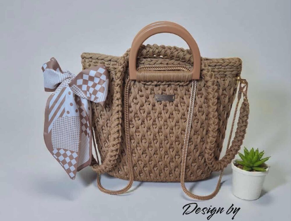 022bfb97-e247-48e0-b7f2-855567b24dd6