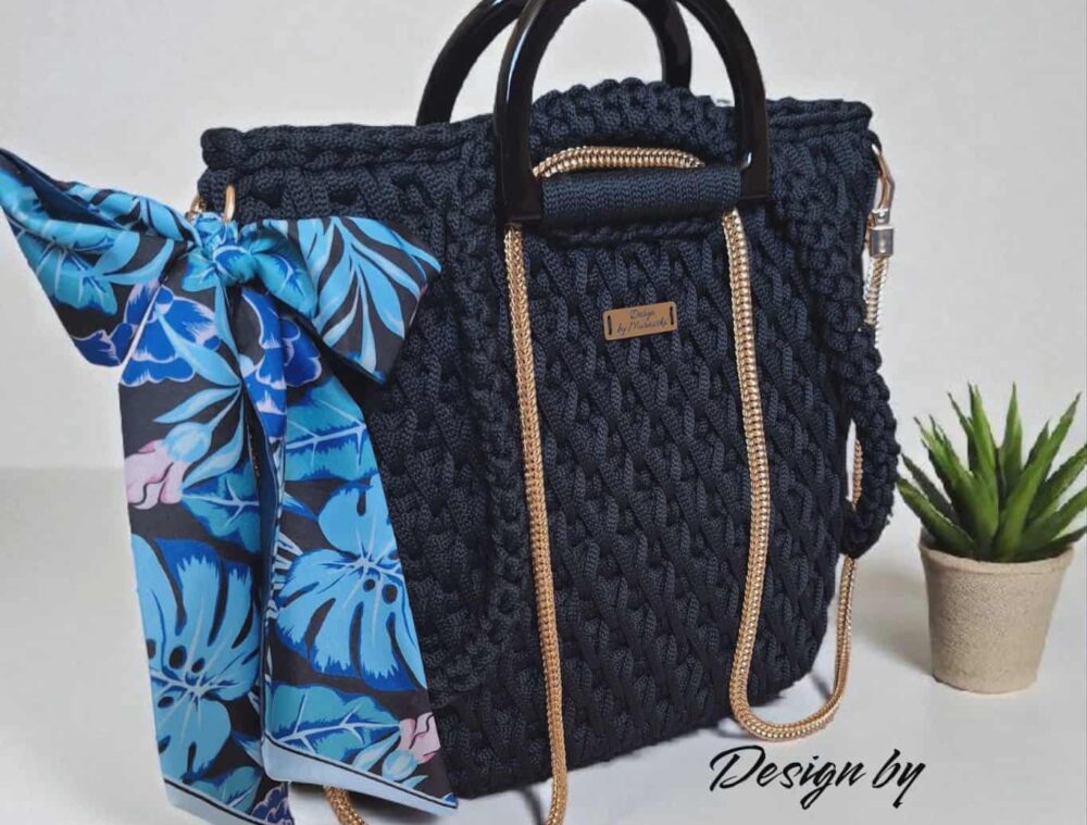 340719eb-eb19-4488-a96c-54ef5d8284e8