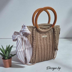 Szydełkowa torebka “KŁOSEK”- rękodzieło w kolorze cappuccino