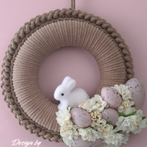 Wianek Wielkanocny beżowy z Białym Królikiem – 25 cm